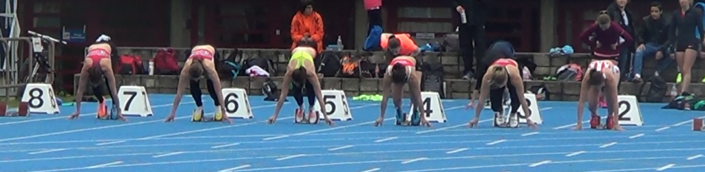 Départ du 100m femmes avec 4 Stadistes (Charline, Léa, Debora, Anne)